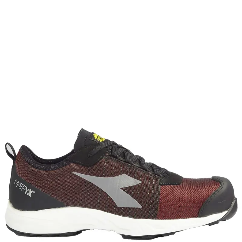 Diadora Fly Litebase Matryx Low S1P in offerta
