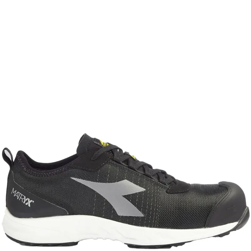 Offerta Scarpa diadora fly litebase matryx lowblk /wht s3 da lavoro